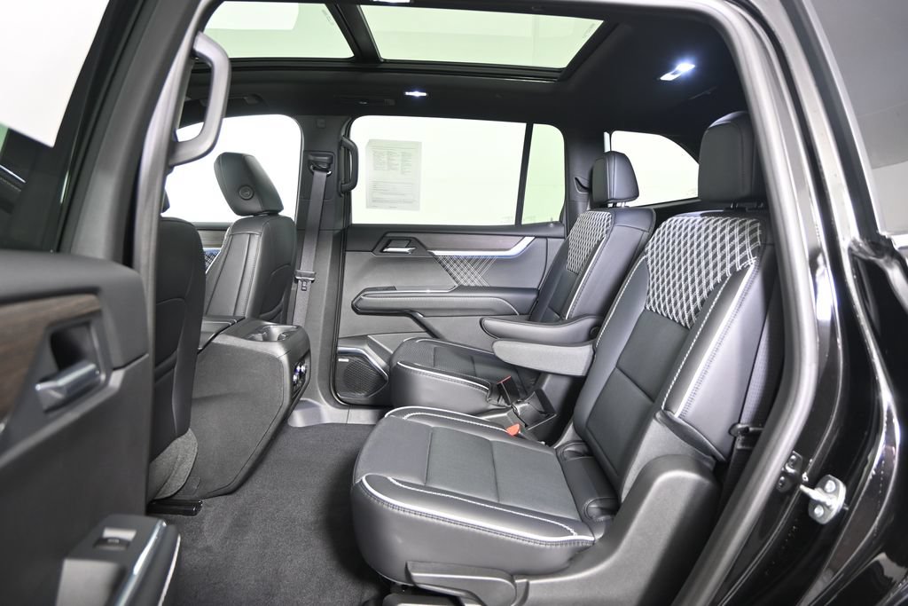 Used 2026 GMC Acadia Denali w/ Super Cruise Package AWD/4WD image 18
