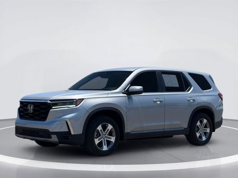 Used 2024 Honda Pilot EX-L image 2