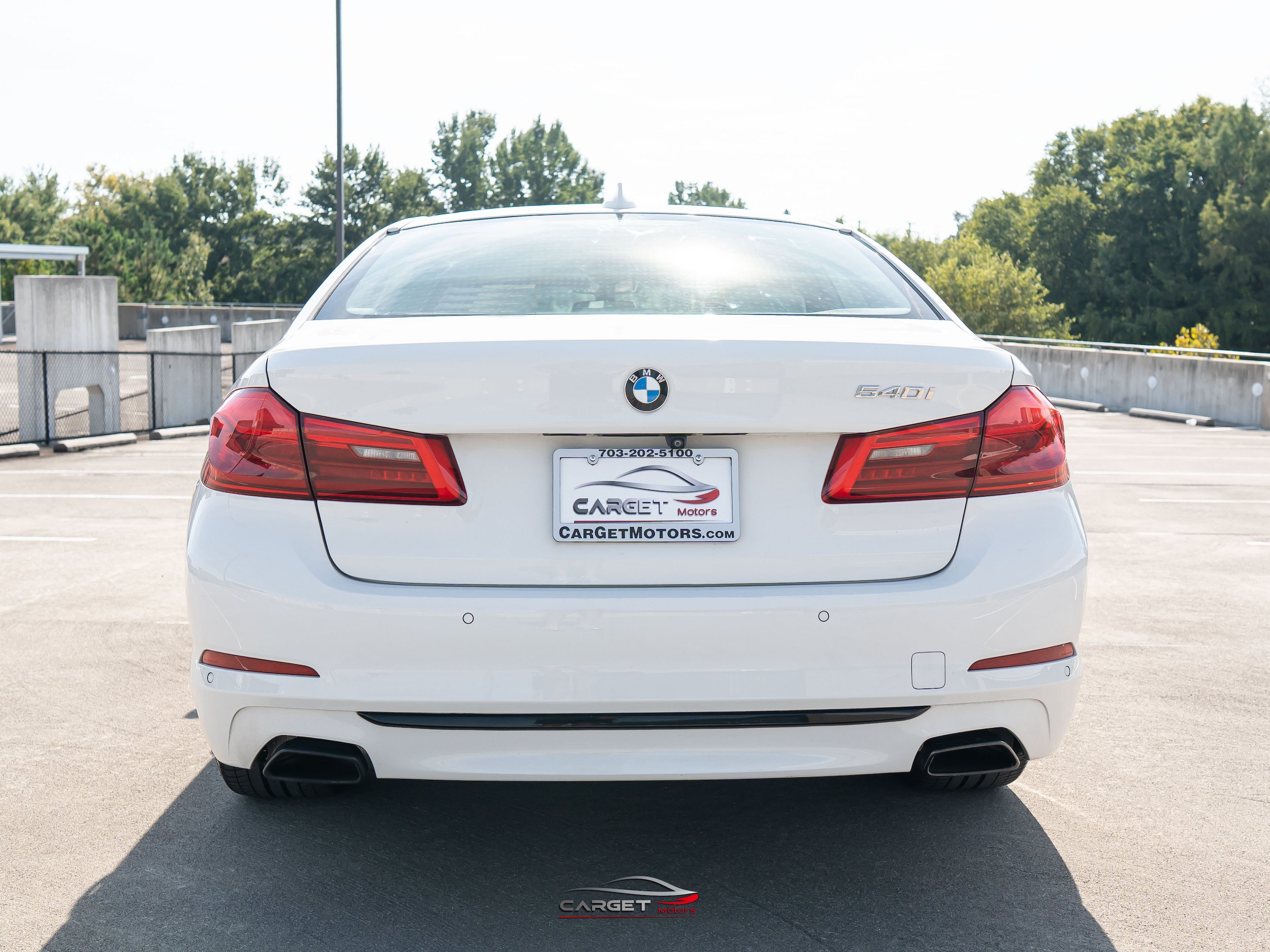 Used 2020 BMW 540i w/ Premium Package RWD image 6