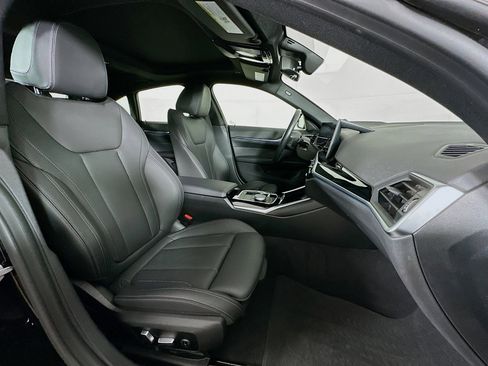 Used 2024 BMW i4 xDrive40i image 33