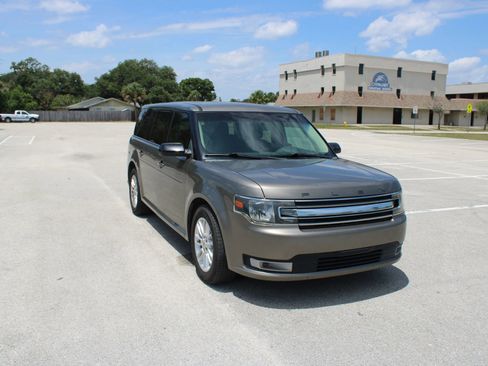 Used 2013 Ford Flex SEL FWD image 29