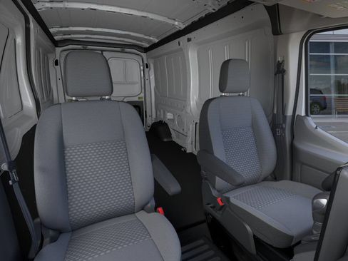 New 2026 Ford Transit 250 148 Medium Roof RWD image 10