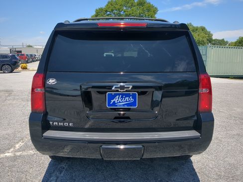 Used 2019 Chevrolet Tahoe LT AWD/4WD image 4