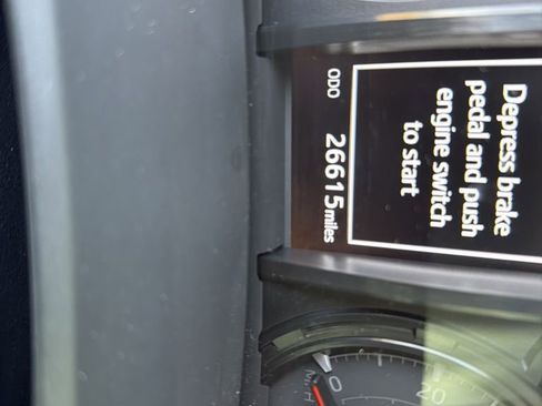 Used 2024 Toyota 4Runner SR5 Premium w/ Moonroof Package image 9