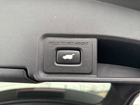 Used 2019 Acura RDX A-Spec image 8