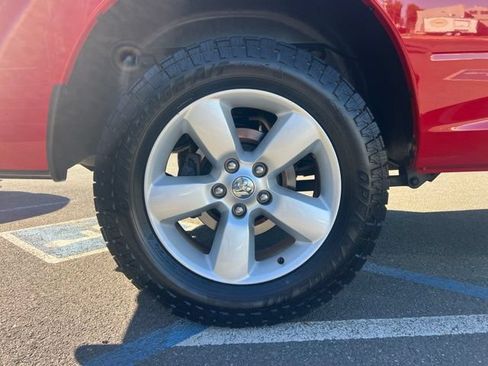Used 2014 RAM 1500 Express AWD/4WD image 6