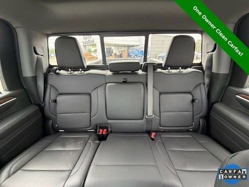 Used 2025 GMC Sierra 3500 Denali image 8