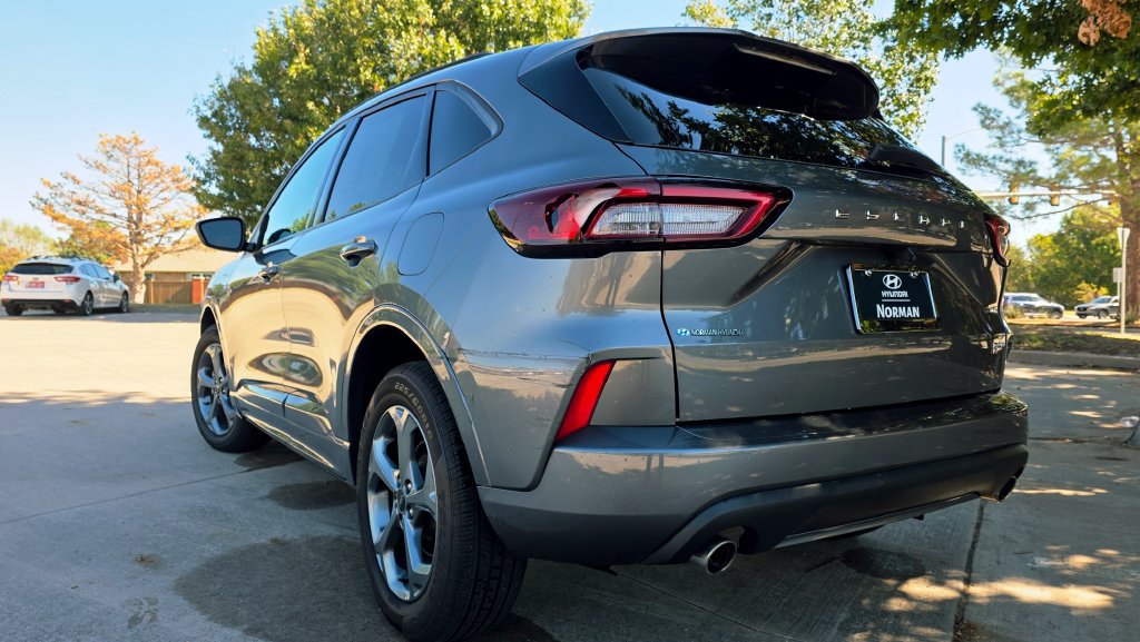 Used 2024 Ford Escape ST-Line AWD/4WD image 14