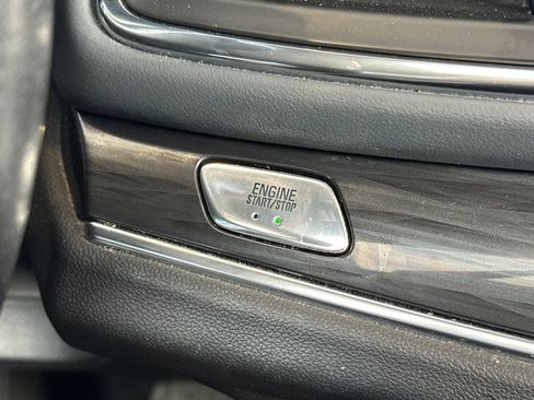 Used 2023 Buick Enclave Premium w/ Experience Buick Package image 23