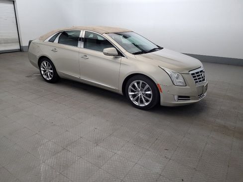 Used 2014 Cadillac XTS Luxury w/ Driver Awareness Package FWD image 11