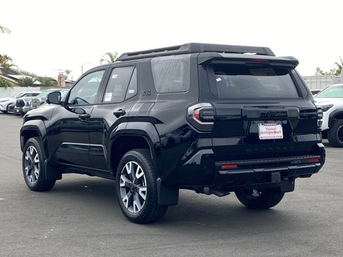 New 2026 Toyota 4Runner TRD Sport Premium AWD/4WD image 5