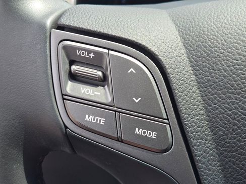 Used 2019 Hyundai Santa Fe XL w/ Cargo Package AWD/4WD image 34