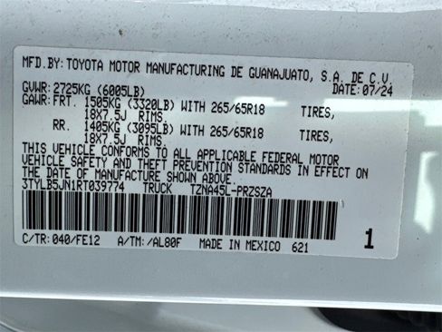 Used 2024 Toyota Tacoma TRD Sport image 30