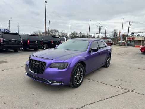 Used 2016 Chrysler 300 S image 7