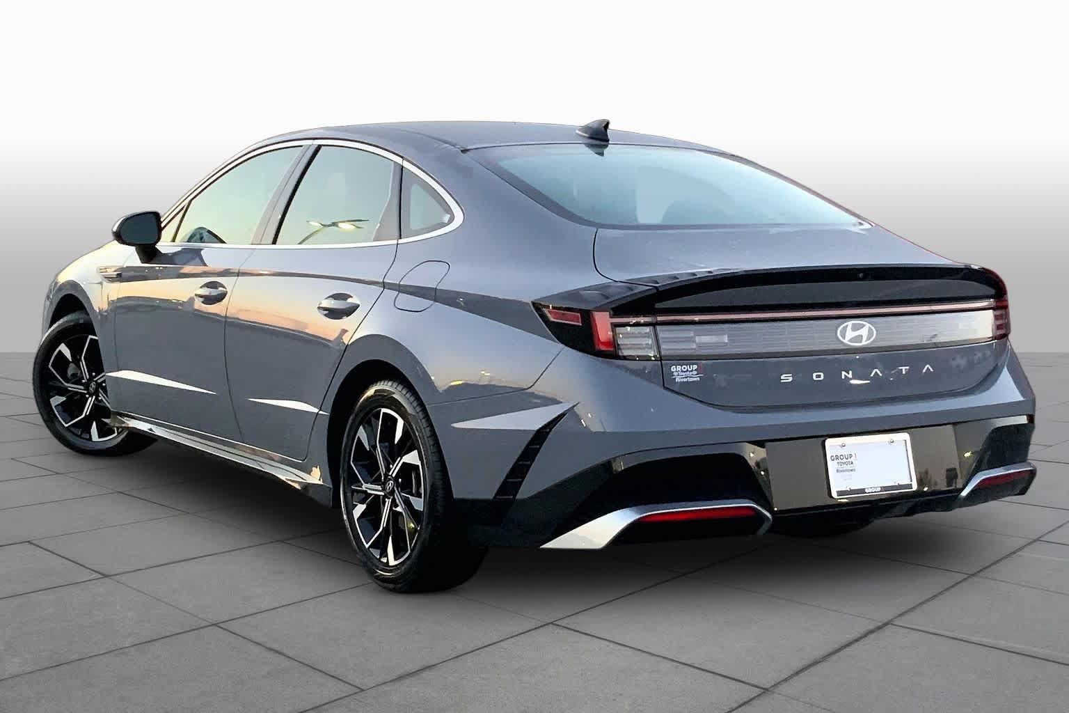 Used 2024 Hyundai Sonata SEL FWD image 10