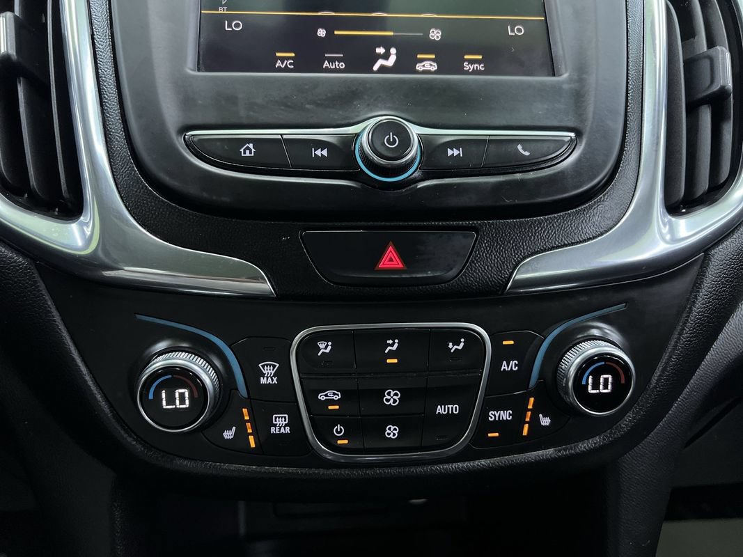 Used 2020 Chevrolet Equinox LT FWD image 22