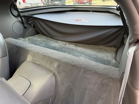 Used 2011 Chevrolet Corvette Grand Sport w/ Preferred Equipment Group image 27