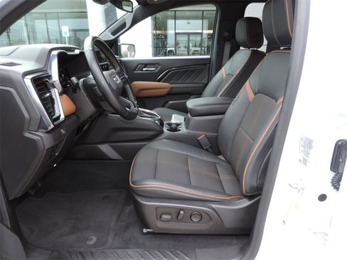 Certified 2024 GMC Canyon AT4 w/ Technology Package image 11