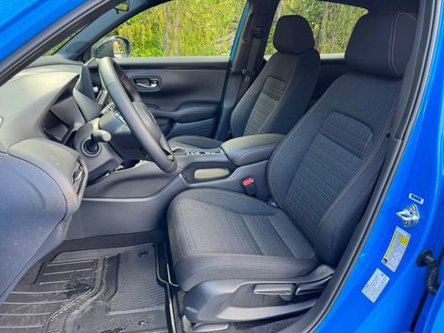 Used 2027 Honda HR-V Sport image 8