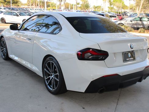 Used 2024 BMW 230i Coupe w/ Premium Package image 3