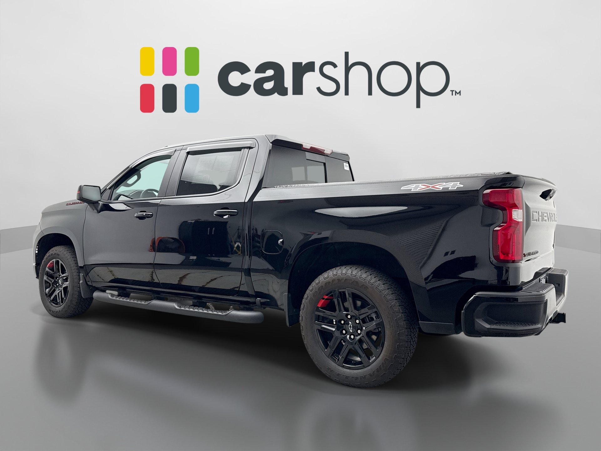 Used 2025 Chevrolet Silverado 1500 RST w/ Redline Edition AWD/4WD image 3