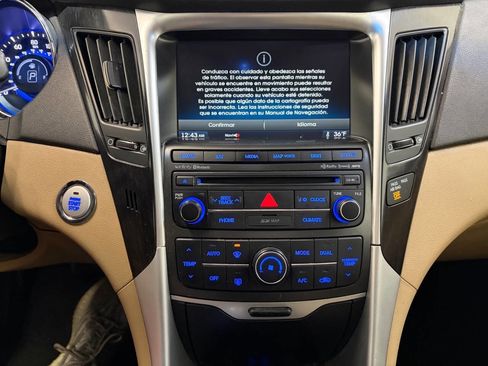 Used 2014 Hyundai Sonata Limited w/ Technology Package 05 image 16