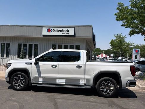 Used 2024 GMC Sierra 1500 SLT RWD image 1