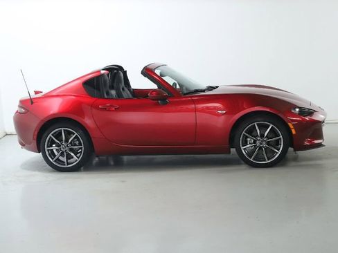 Used 2021 MAZDA MX-5 Miata RF Grand Touring image 14