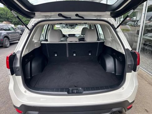 Used 2023 Subaru Forester AWD/4WD image 7