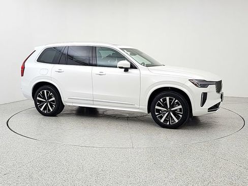 New 2025 Volvo XC90 B6 Core w/ Climate Package AWD/4WD image 3