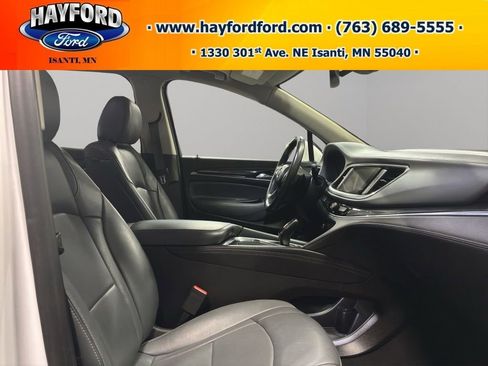 Used 2019 Buick Enclave Essence AWD/4WD image 21