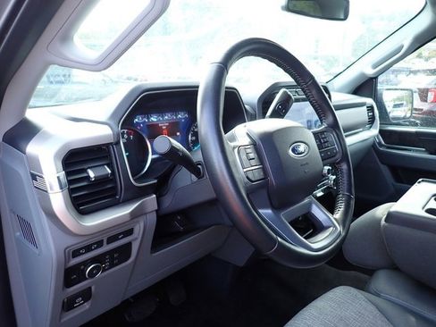 Used 2022 Ford F150 XLT w/ Equipment Group 302A High image 17