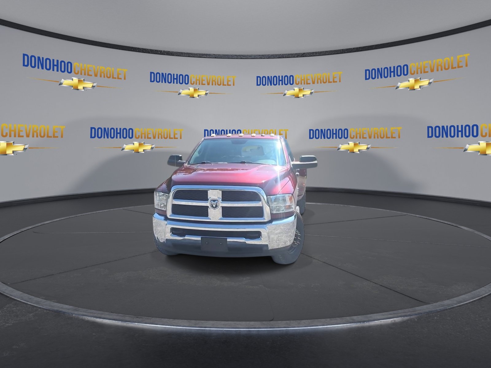 Used 2018 RAM 3500 Tradesman w/ Chrome Appearance Group RWD image 5