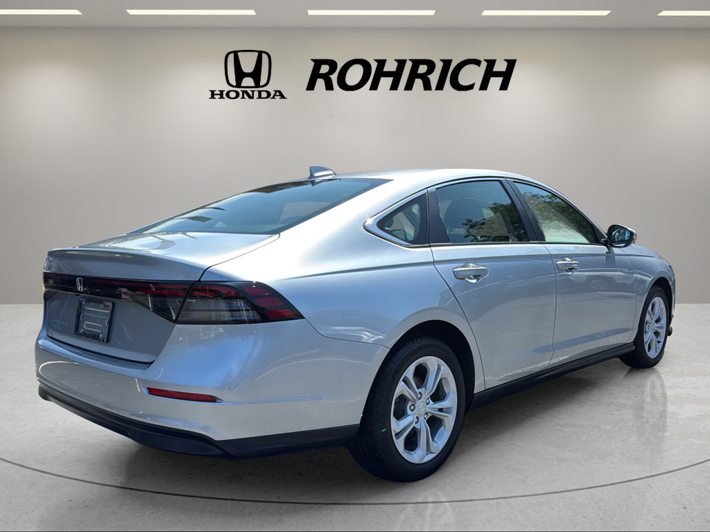 Certified 2025 Honda Accord LX image 6