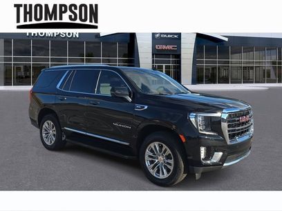 Used 2022 GMC Yukon SLT w/ SLT Premium Package
