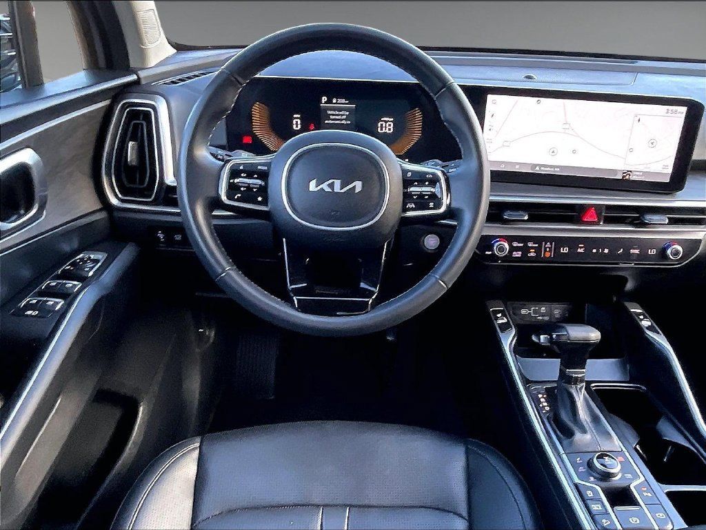 Used 2024 Kia Sorento X-Line EX AWD/4WD image 17