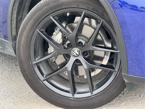 Used 2021 Alfa Romeo Stelvio Sprint w/ Nero Edizione image 29