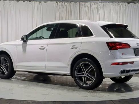 Used 2018 Audi SQ5 Premium Plus w/ Navigation Package image 8