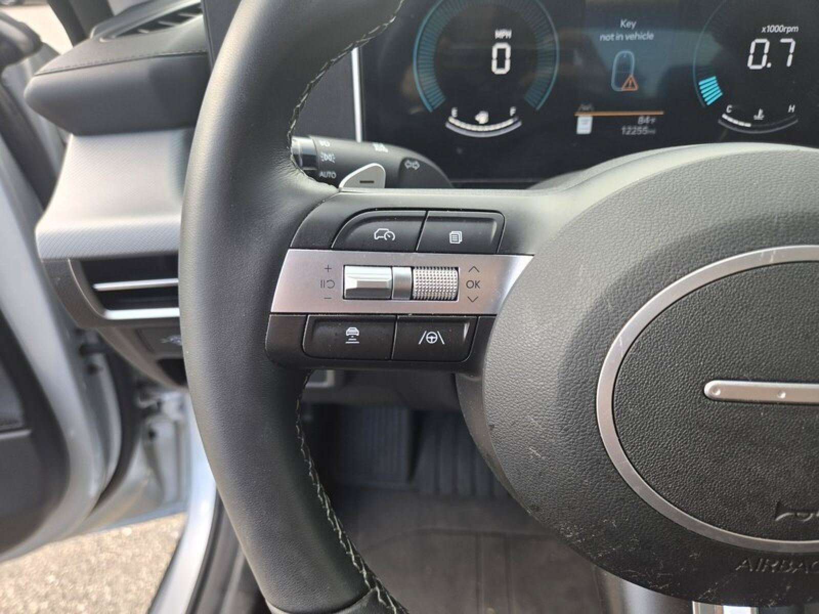 Used 2026 Hyundai Sonata SEL FWD image 13
