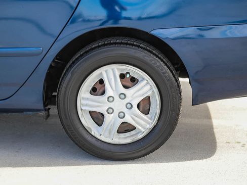 Used 2007 Toyota Corolla LE image 11