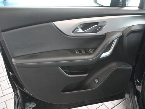 Used 2024 Chevrolet Blazer LT w/ Convenience Package image 10