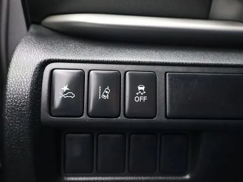 Used 2024 Mitsubishi Eclipse Cross LE AWD/4WD image 22
