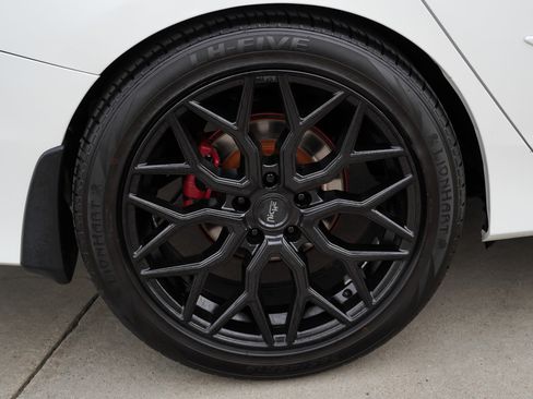 Used 2017 Honda Accord EX-L image 11