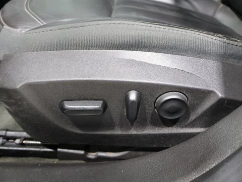 Used 2014 Buick Regal Premium FWD image 12