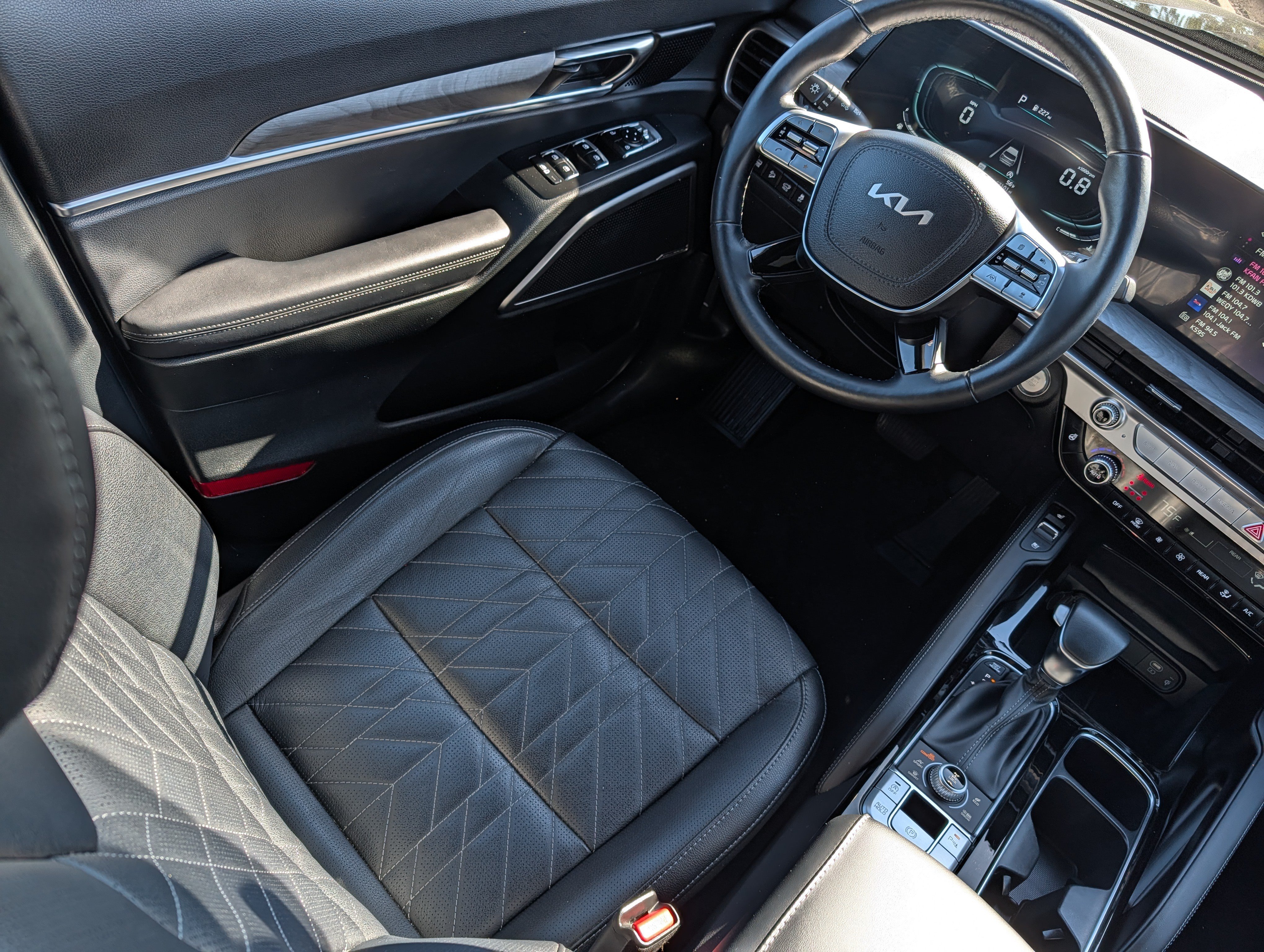 Certified 2024 Kia Telluride EX X-Line AWD/4WD image 9
