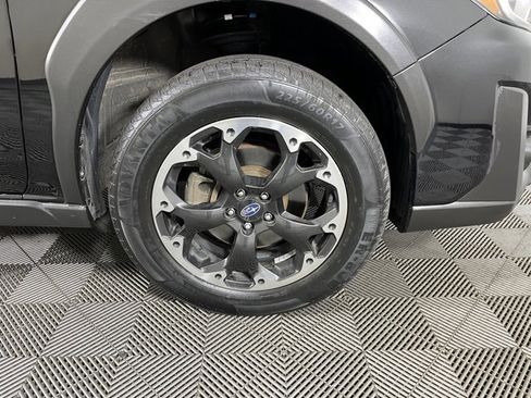 Used 2022 Subaru Crosstrek 2.0i image 9