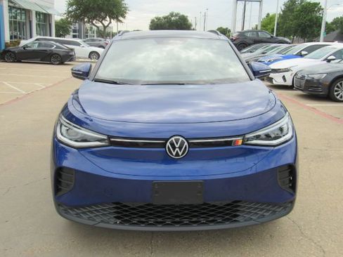 Used 2022 Volkswagen ID.4 Pro S image 2