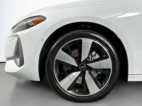 Used 2025 Audi A5 2.0T Premium Plus w/ Premium Plus AWD/4WD image 12