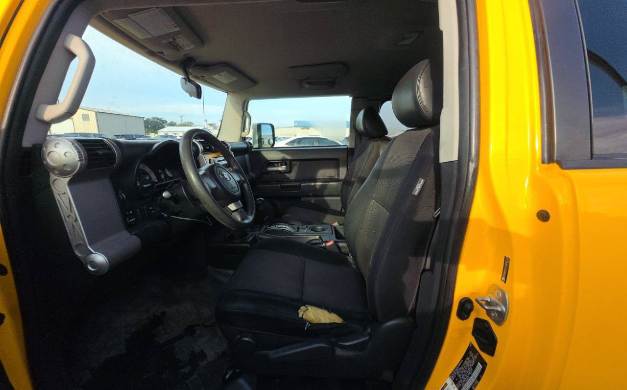 Used 2008 Toyota FJ Cruiser 4WD image 11