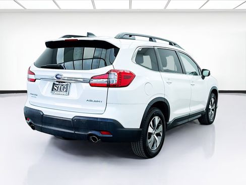 Used 2022 Subaru Ascent Premium w/ Convenience Package image 4